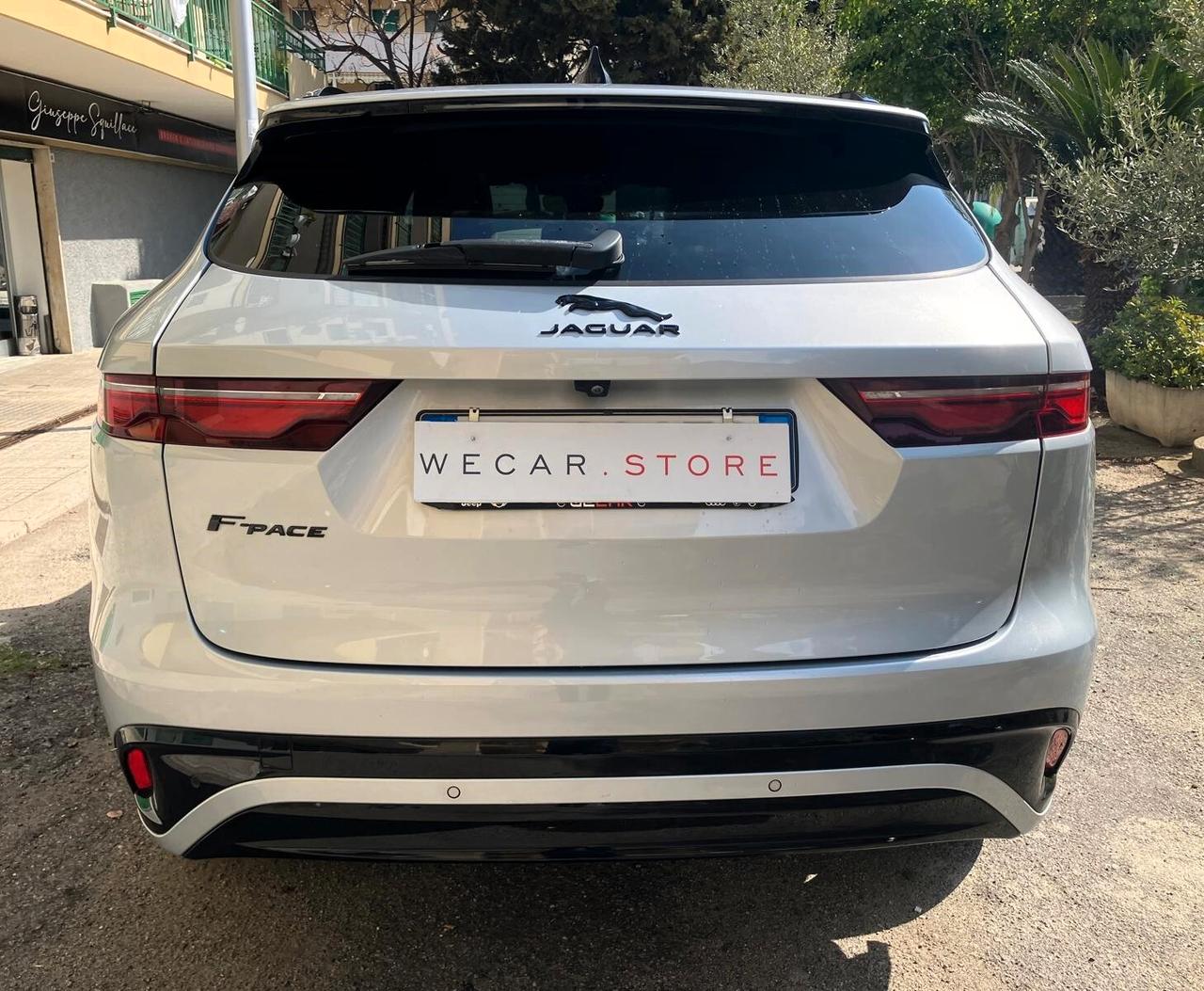 Jaguar F-Pace 2.0 250 CV AWD aut. R-Dynamic Black