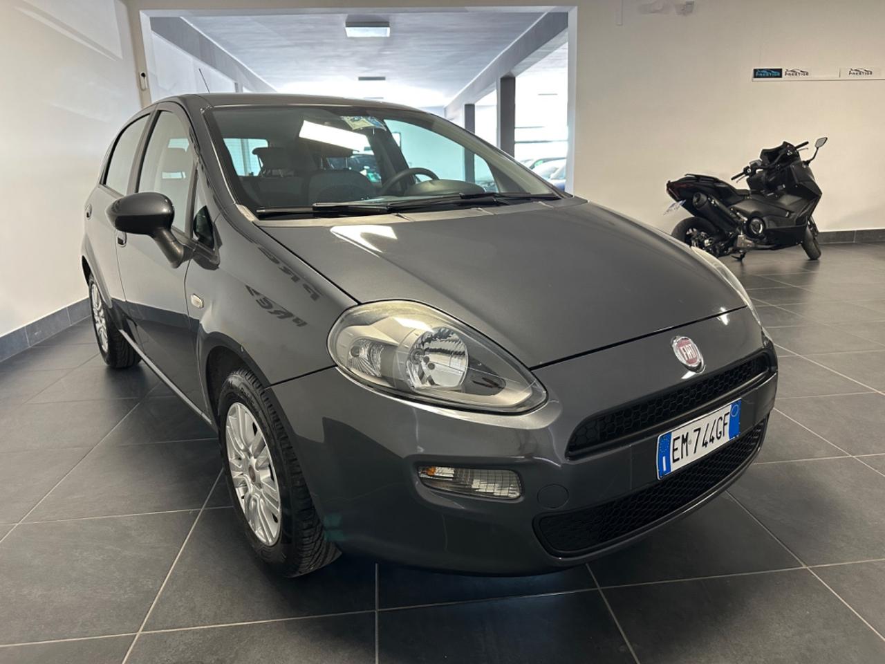 FIAT PUNTO 1.2 LOUNGE 69CV UNIPRO GARANZIA