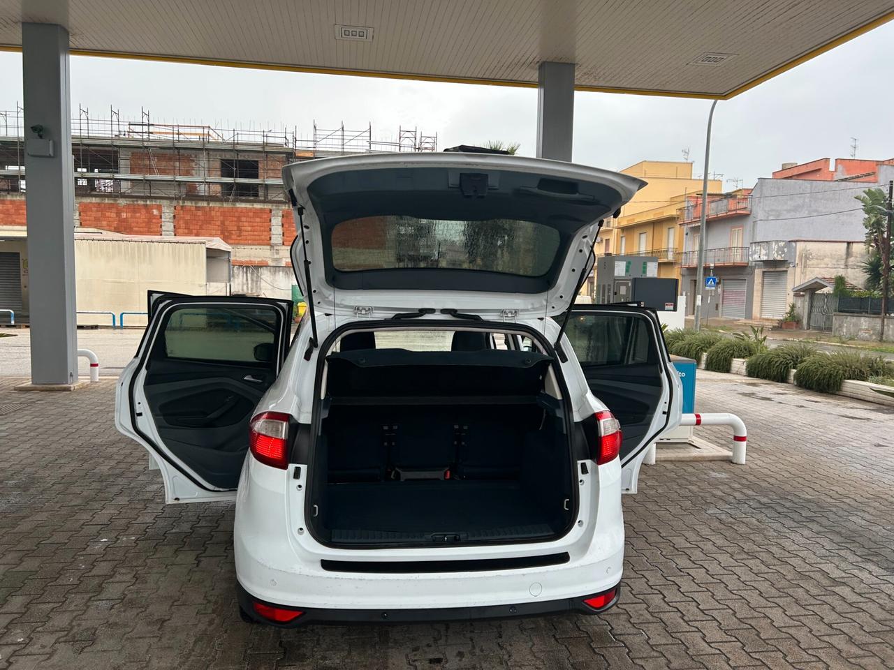 Ford C-Max 1.6 TDCi 95CV Titanium