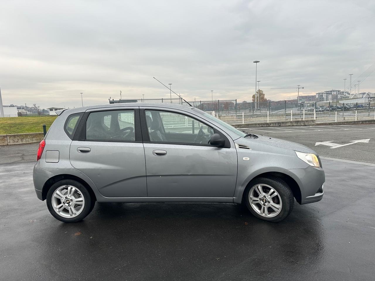 Chevrolet Aveo 1.2 gpl della casa pochi km