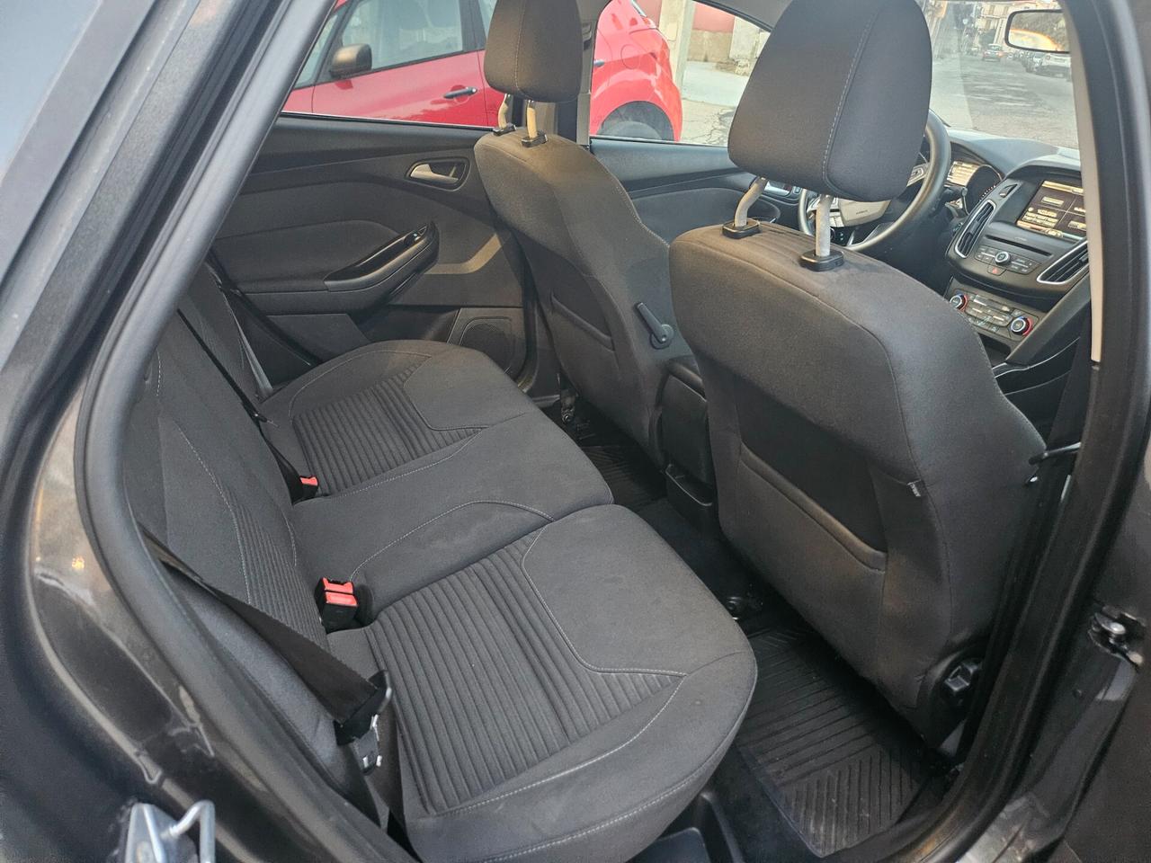 Ford Focus 1.5 TDCi 120CV TITANIUM 139.000km 2015