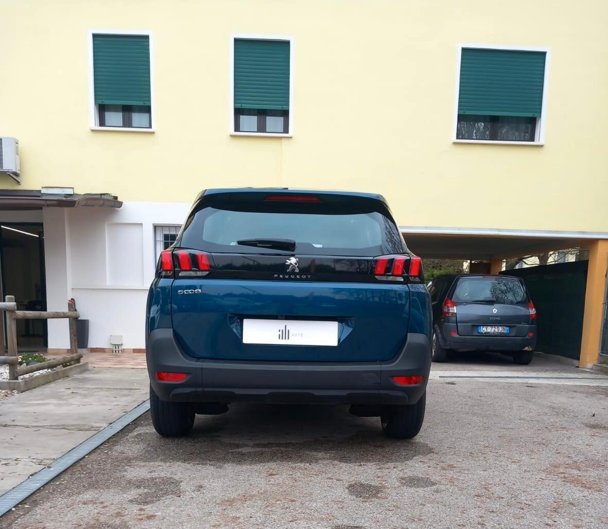 Peugeot 5008 BlueHDi 130 S&S EAT8 Active Pack