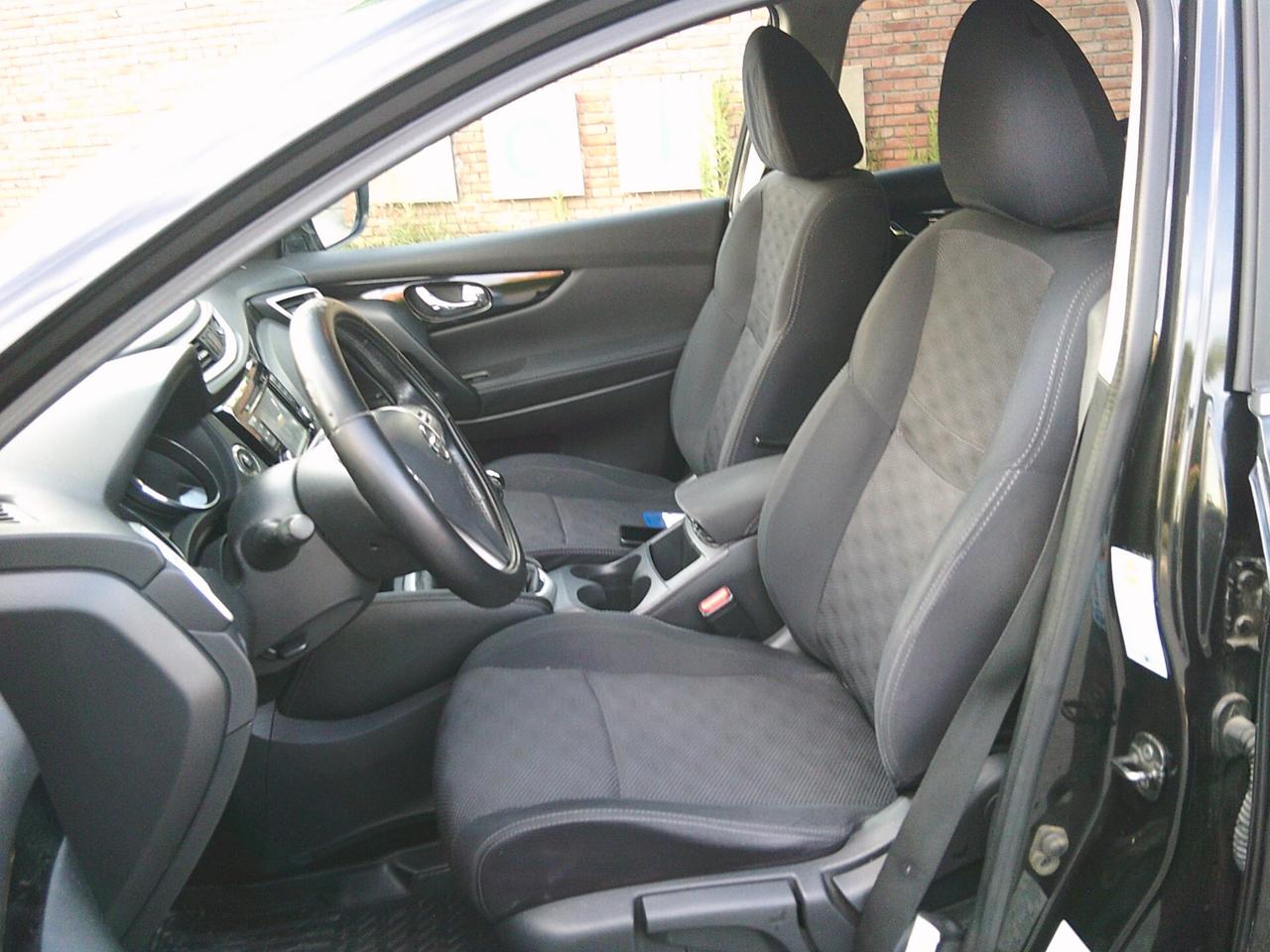 Nissan Qashqai 1.5 dCi N-Connecta
