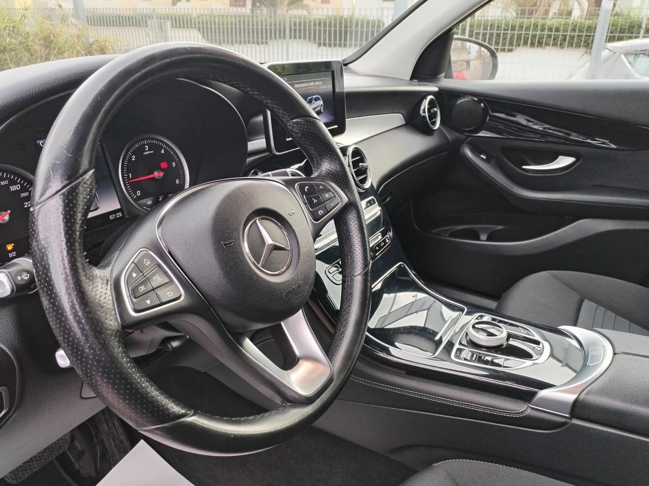 Mercedes GLC 2.2d 4matic navig cruise led 2018