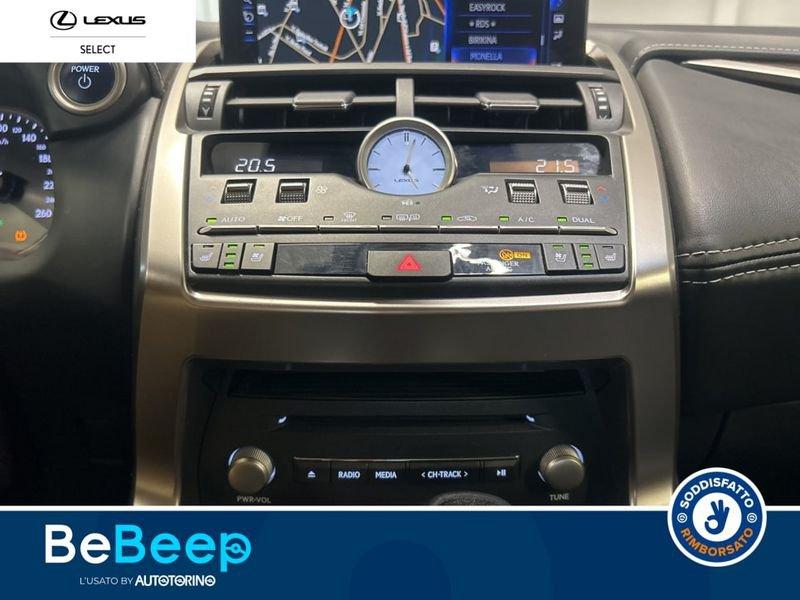 Lexus NX 300H 2.5 LUXURY 4WD CVT