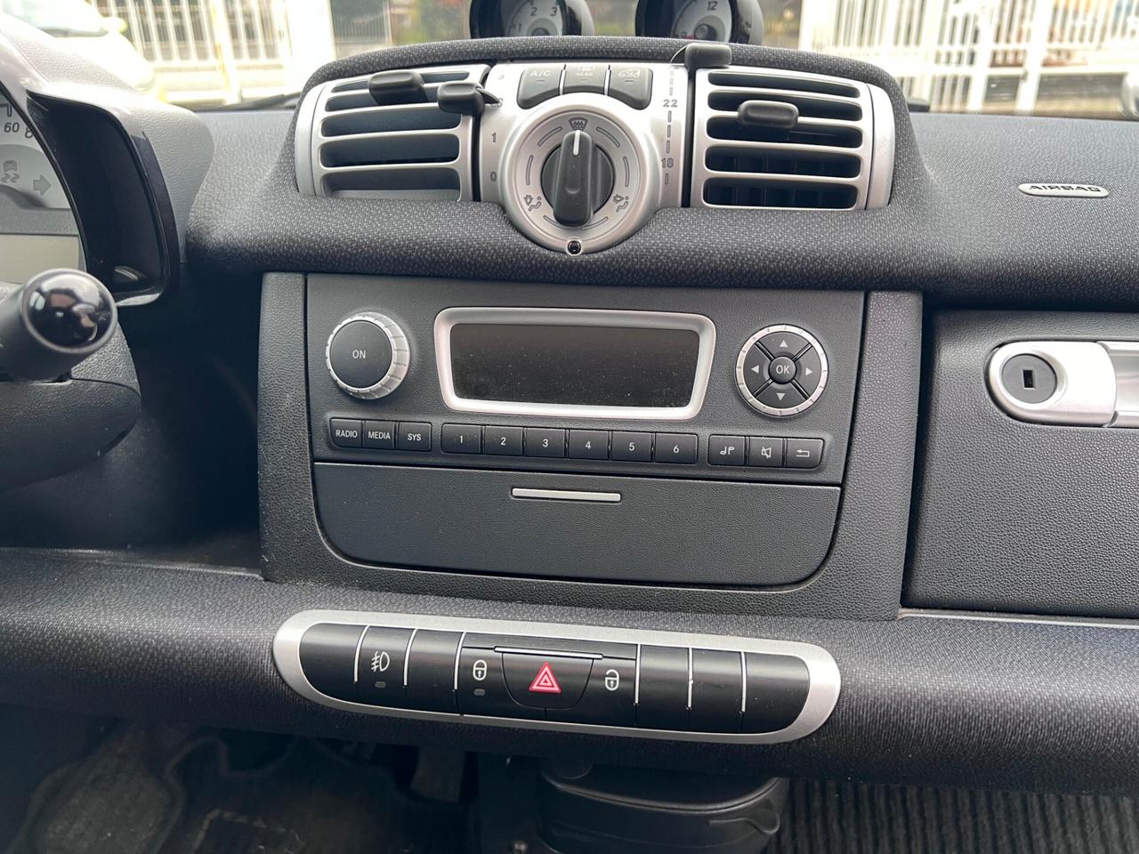 Smart ForTwo 800 40 kW coupé passion cdi