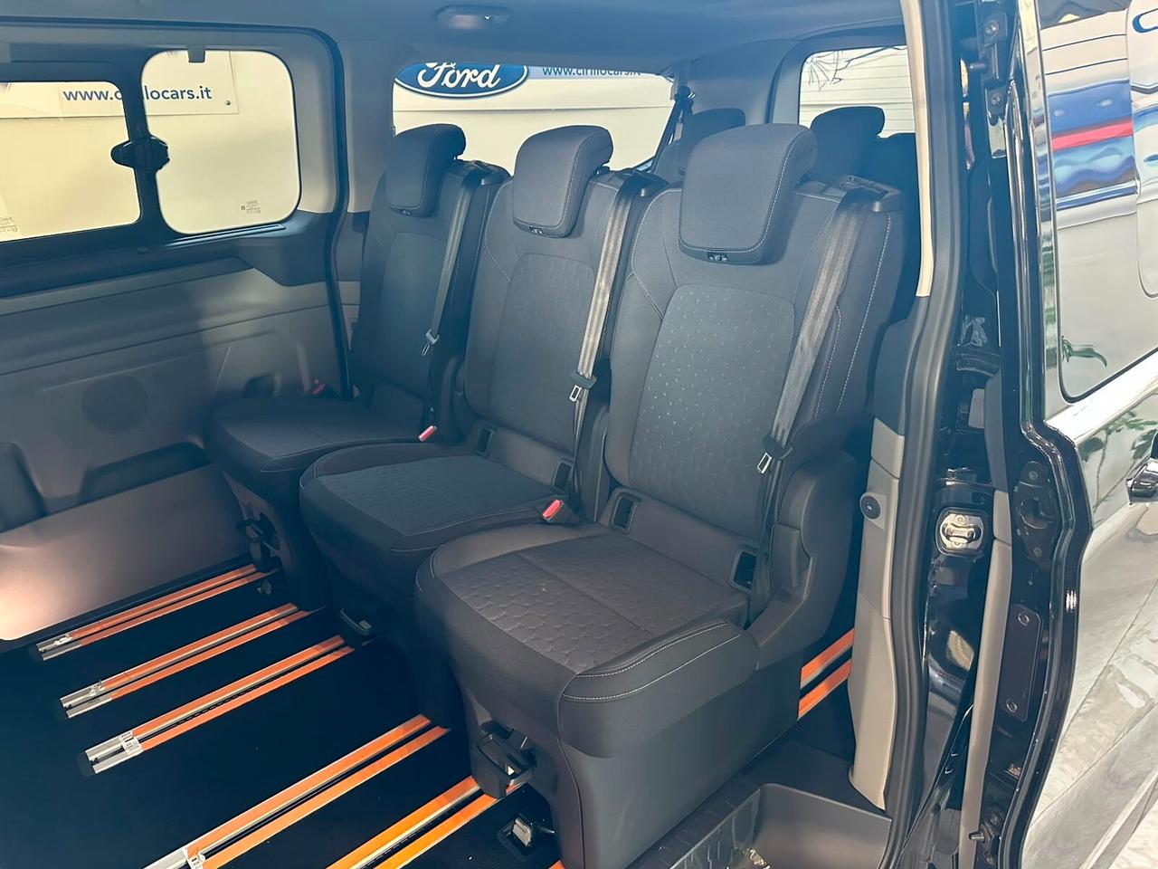 Ford Tourneo Custom Titanium KM0