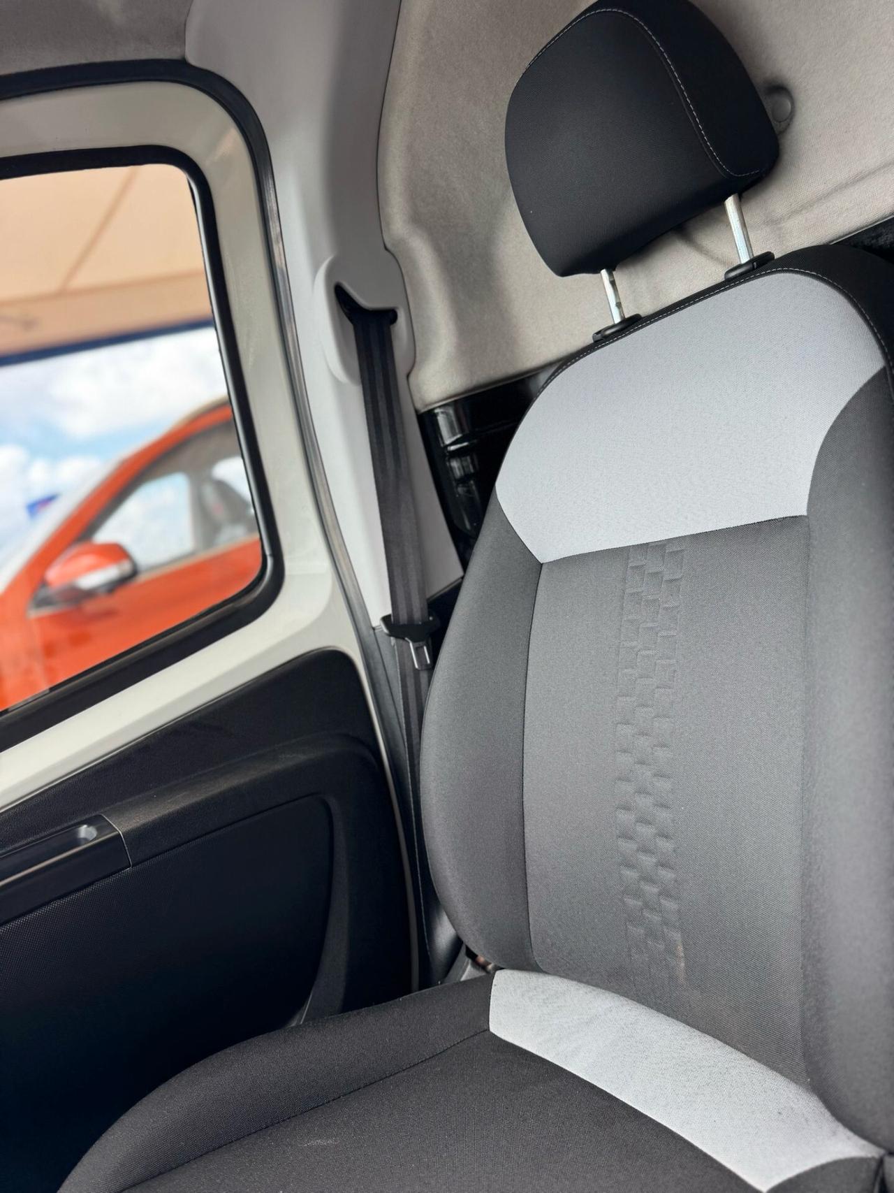 Fiat Fiorino 1.3 MJT 95CV Cargo
