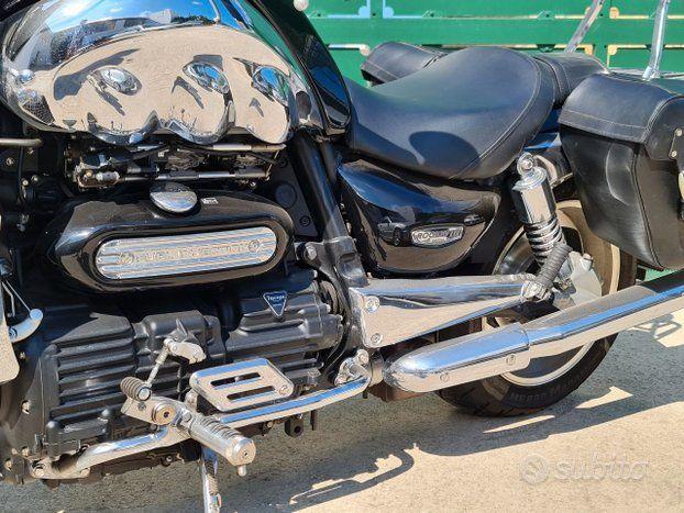 Triumph Rocket III Touring ABS *2000km