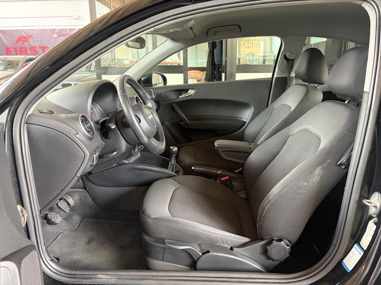 Audi A1 1.6 TDI S line edition plus