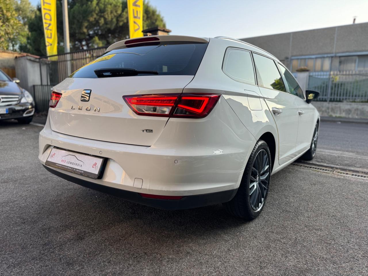 Seat Leon 1.4 TGI DSG ST Business HIGH