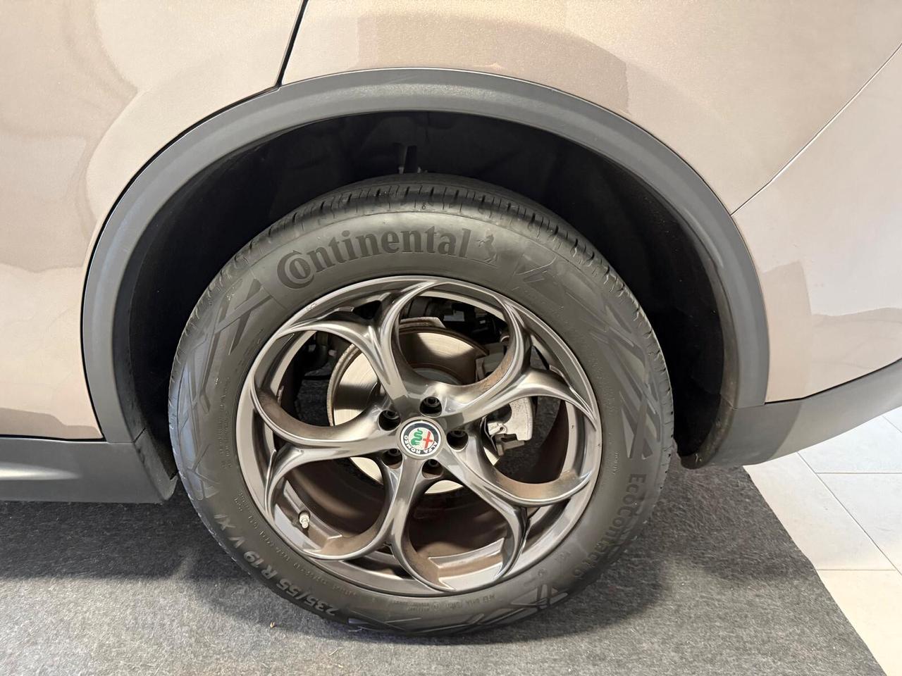 Alfa Romeo Stelvio 2.2 Turbodiesel 210 CV AT8 Q4 sport edition