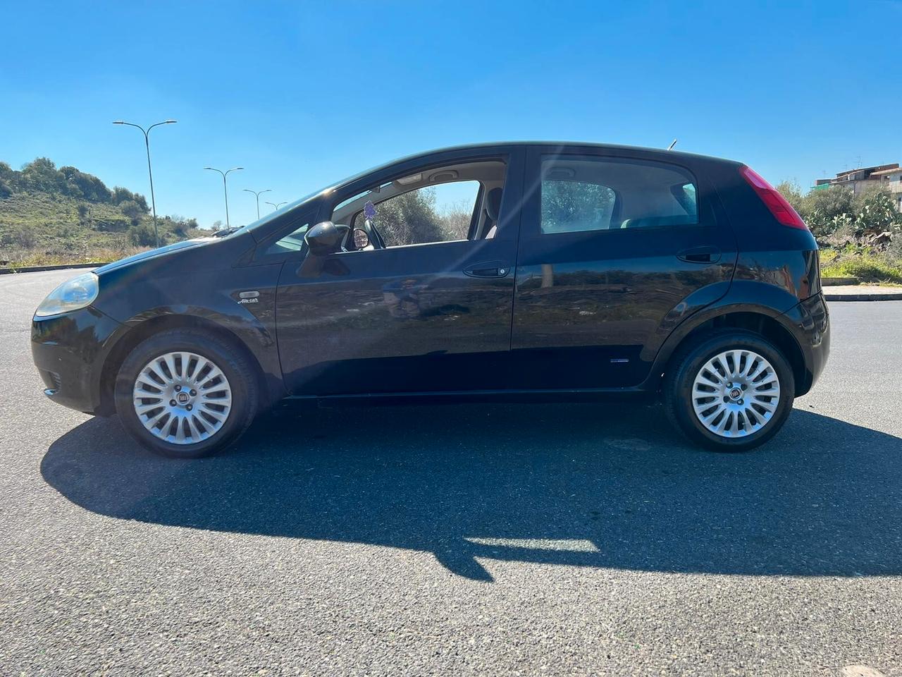 Fiat Grande Punto 1.3mljt O-C-C-A-S-I-O-N-E CHIAMA