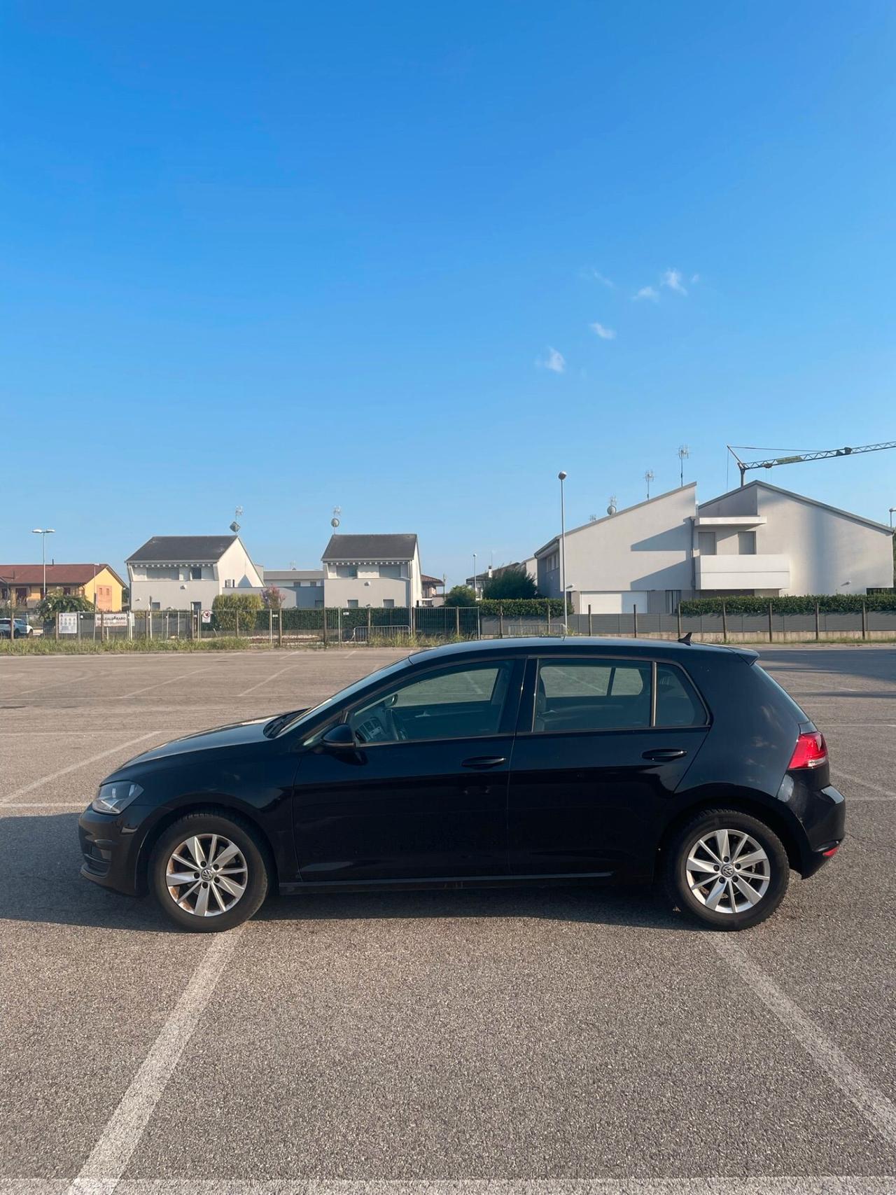 Volkswagen Golf 1.6 TDI 90 CV