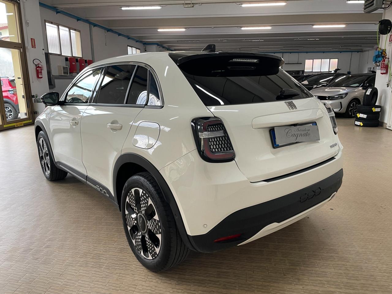 Fiat 600 Hybrid 110 CV DCT MHEV La Prima II 2025