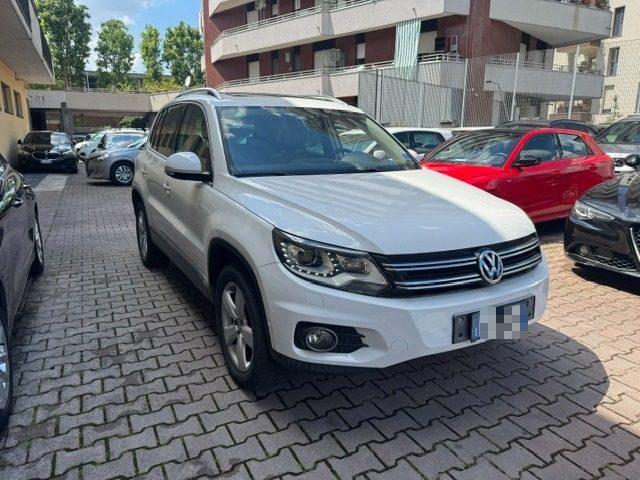 VOLKSWAGEN Tiguan 2.0 TDI 140CV 4MOTION DSG Sport & Style TETTO PANO