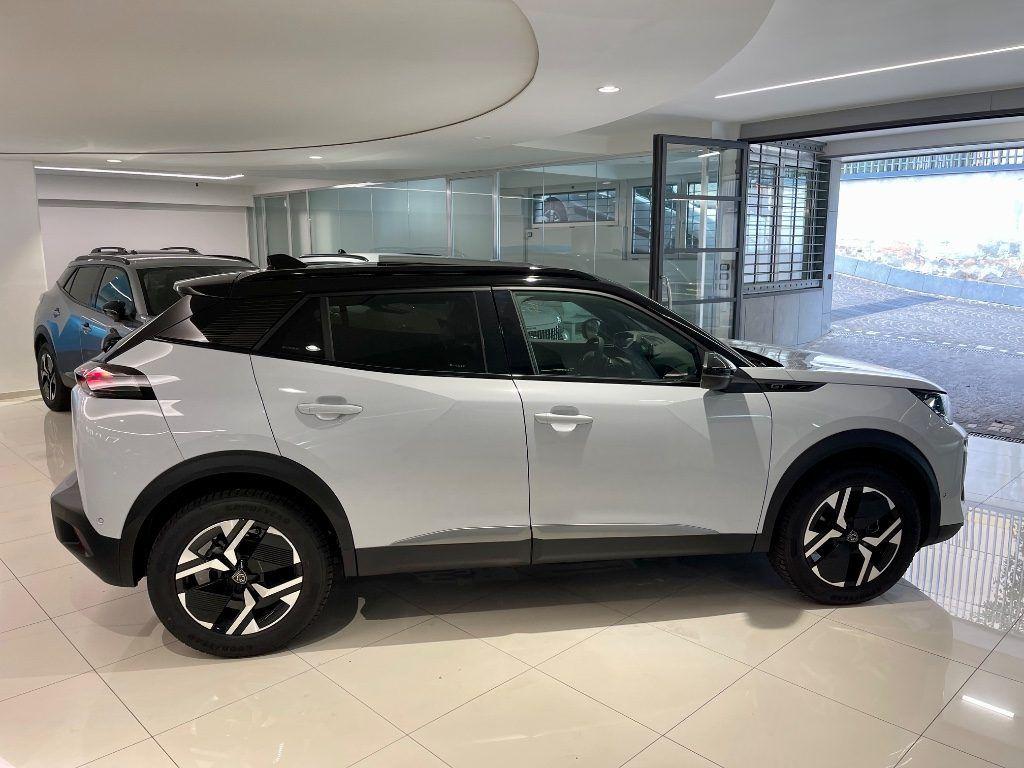 Peugeot 2008 GT Hybrid 145 MOTORE A CATENA 8 ANNI DI GARANZIA