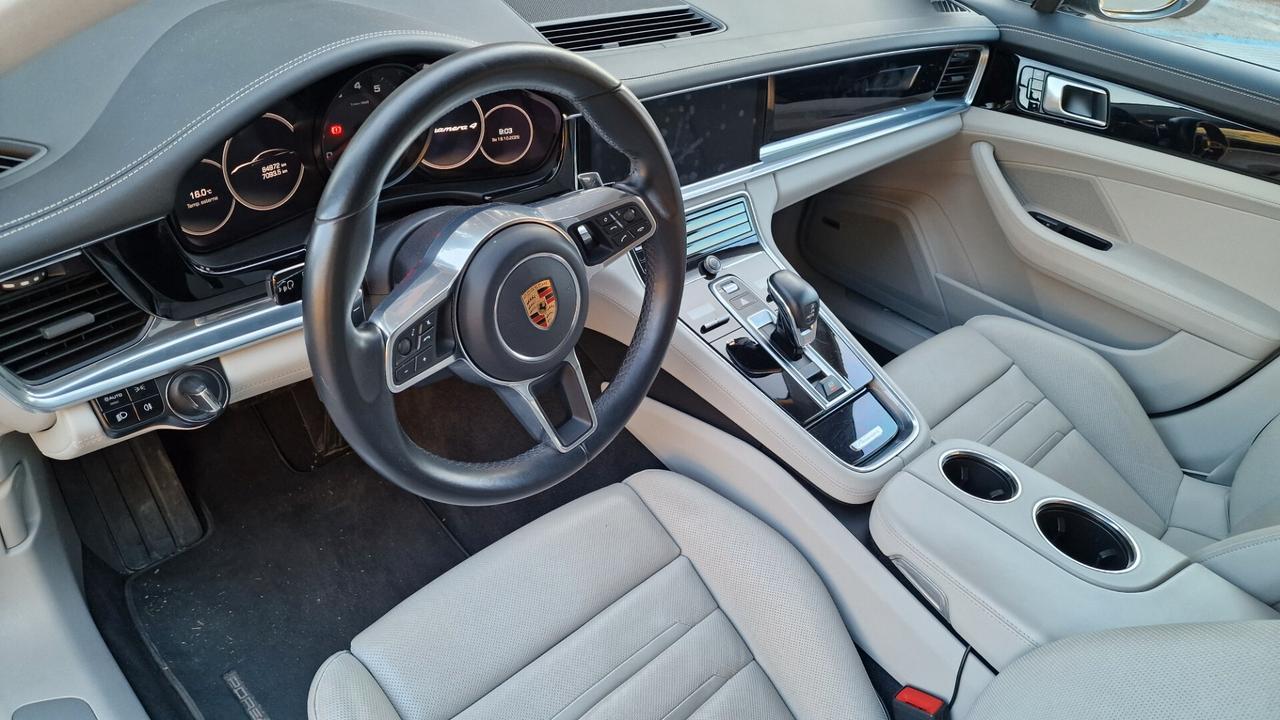 Porsche Panamera 2.9 4