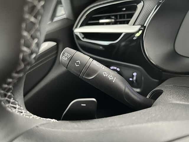 Opel Corsa Hybrid 110 CV aut. GS