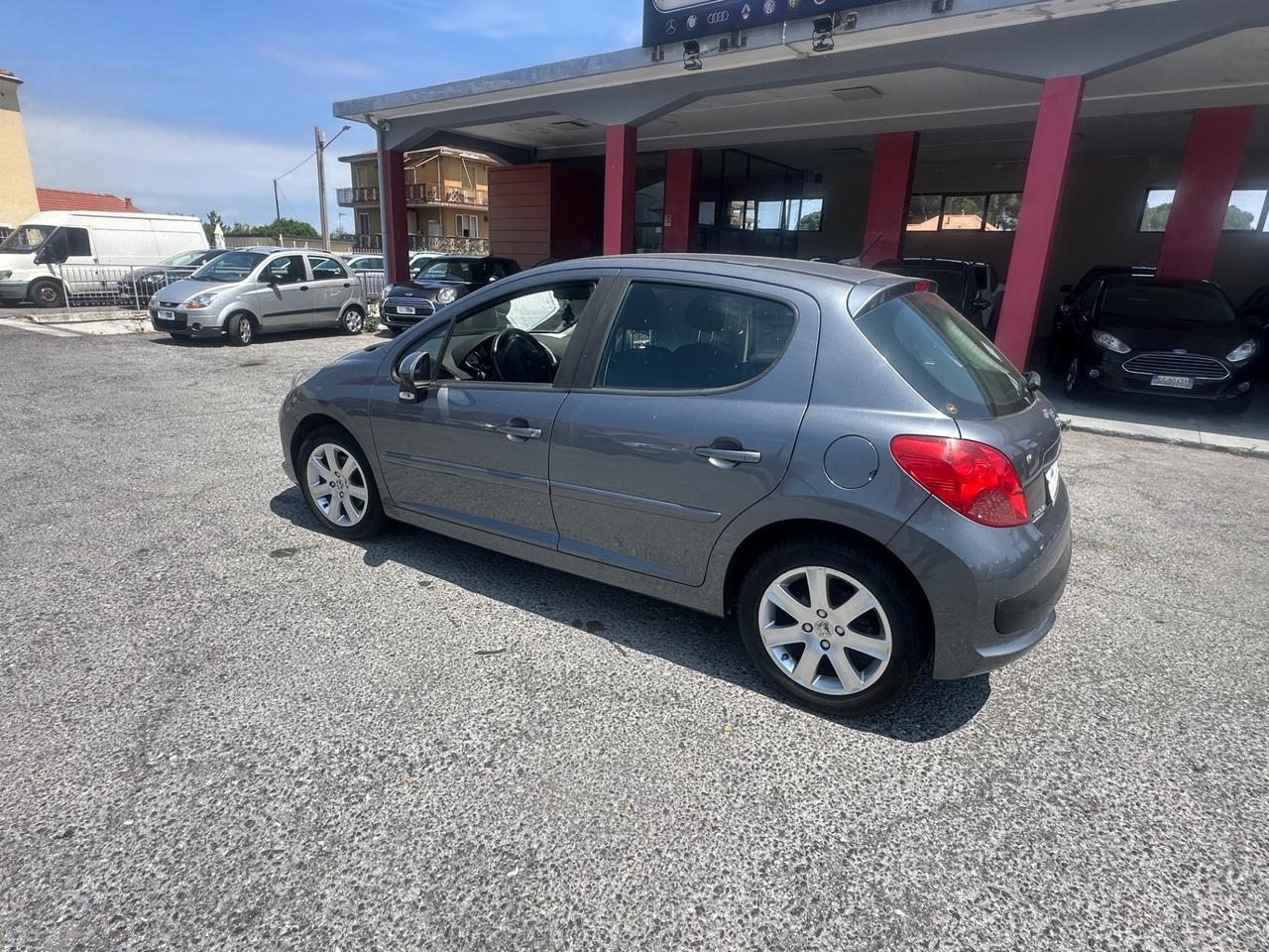 Peugeot 207 1.6 VTi 120CV 5p. XS