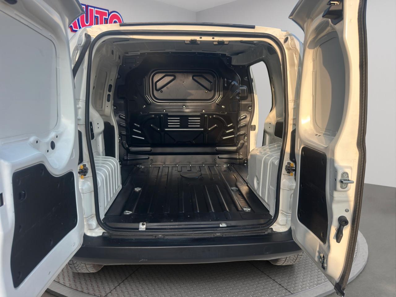 Fiat Fiorino 1.3 MJT 95CV Cargo SX