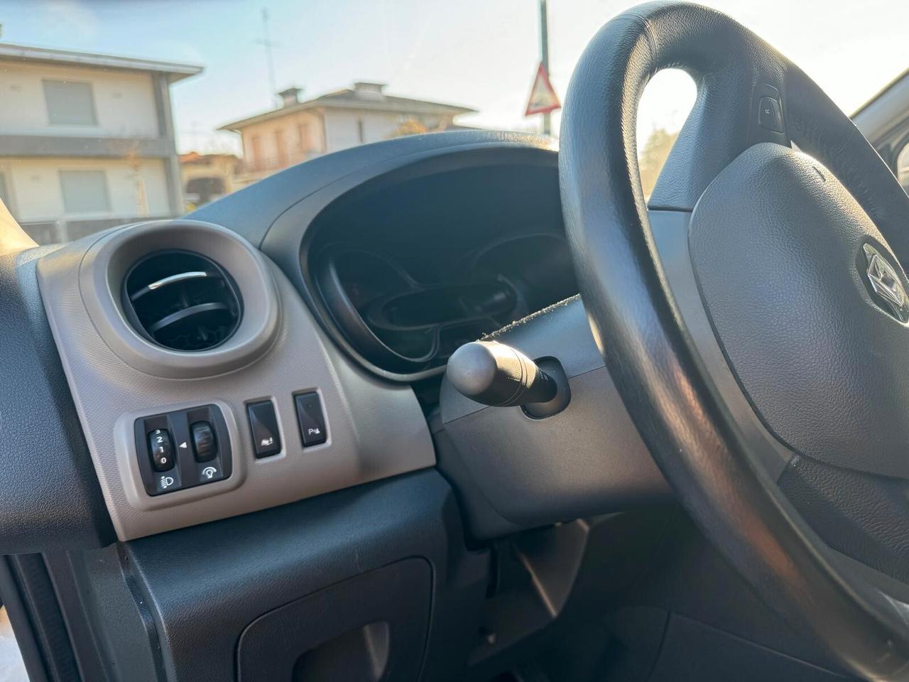 Renault Trafic T29 1.6 DCI 125CV SeS ICE 6 posti N1-WEBASTO