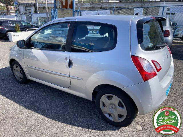 RENAULT Twingo 1.2 16V Night&Day