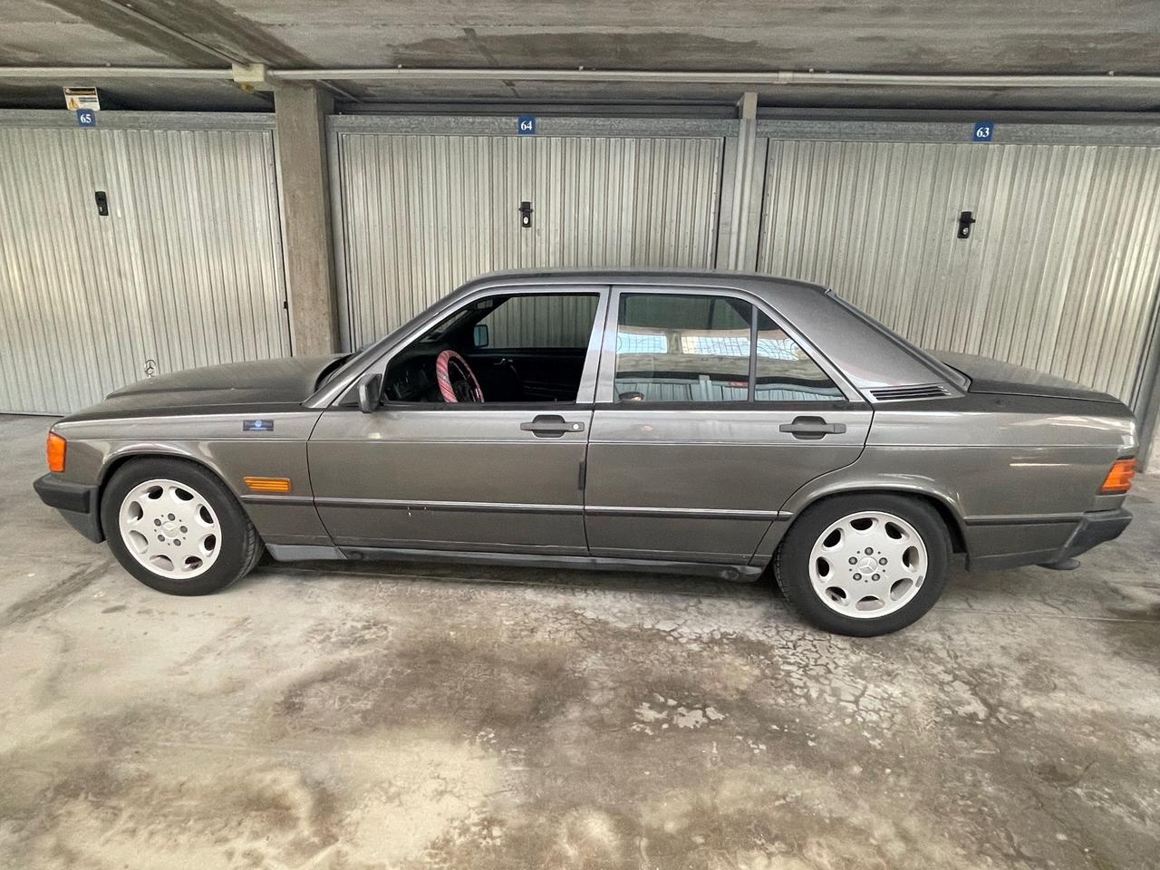 Mercedes-Benz 190 Prima serie