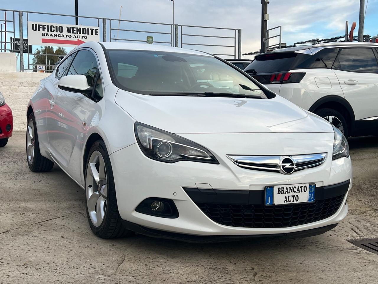 Opel Astra GTC 1.4 Turbo 140CV S&S 3 porte Elective