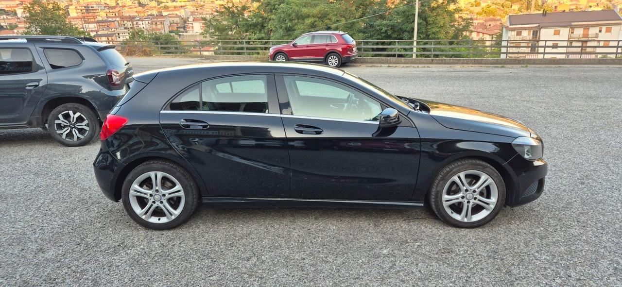 Mercedes A 180 CDI Premium - OK NEOPATENTATI