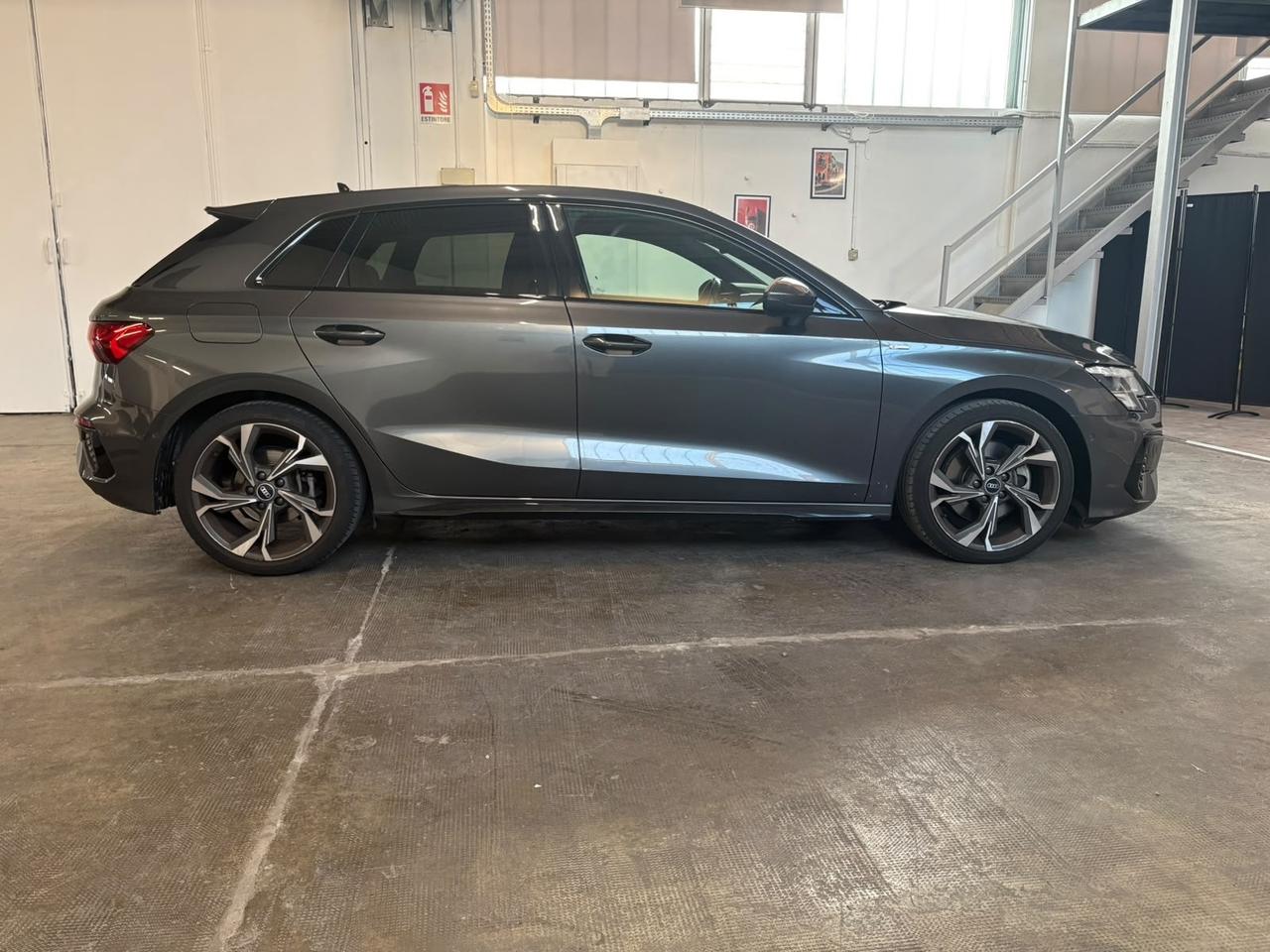 Audi A3 SPB 35 TFSI S line edition