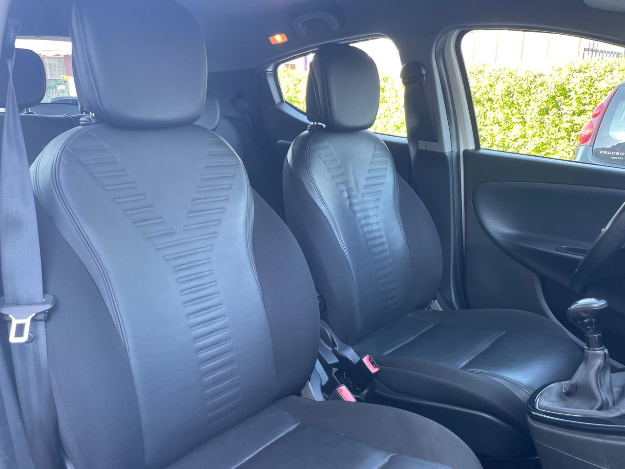 Lancia Ypsilon 1.3 MJT 16V 95 CV 5 porte S&S Platinum