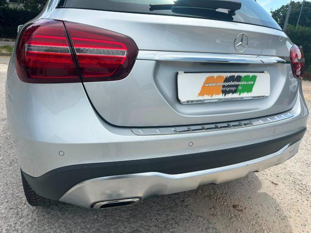 MERCEDES-BENZ GLA 200 d Automatic Sport