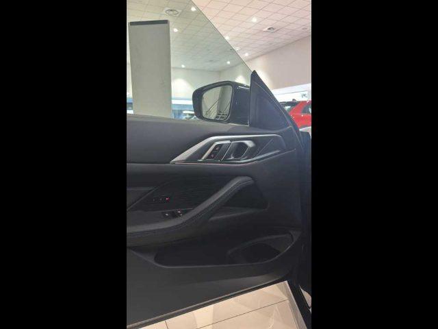 BMW 420 Serie 4 Cbr(G23/83) - d 48V Cabrio Msport Pro