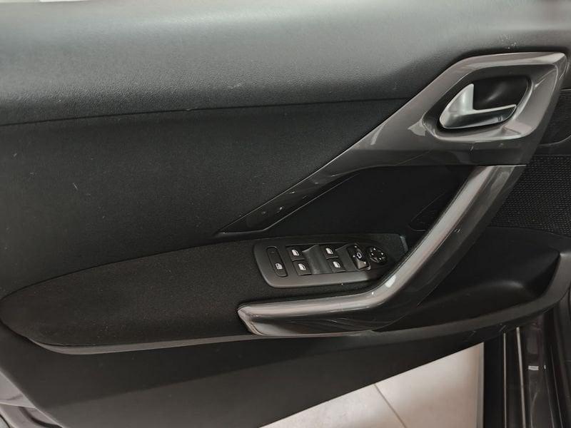 Peugeot 2008 PureTech 82 Active EURO 6B