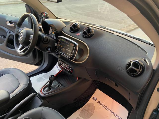 SMART ForTwo EQ Prime TETTO PAN-INTERNI IN PELLE-SEDILI RISCAL.