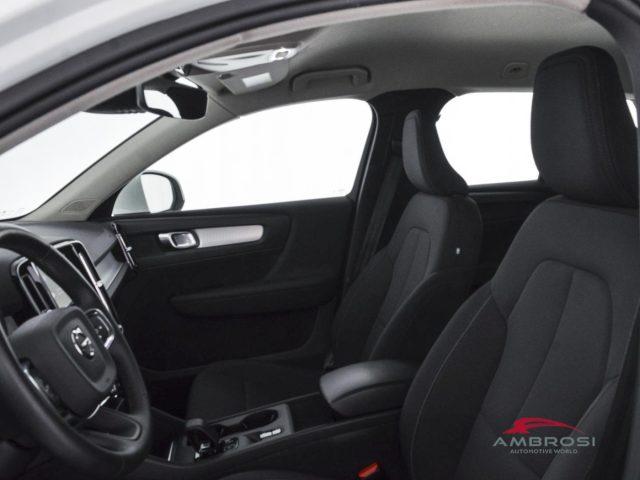 VOLVO XC40 T4 Recharge Plug-in Hybrid Inscription Expression
