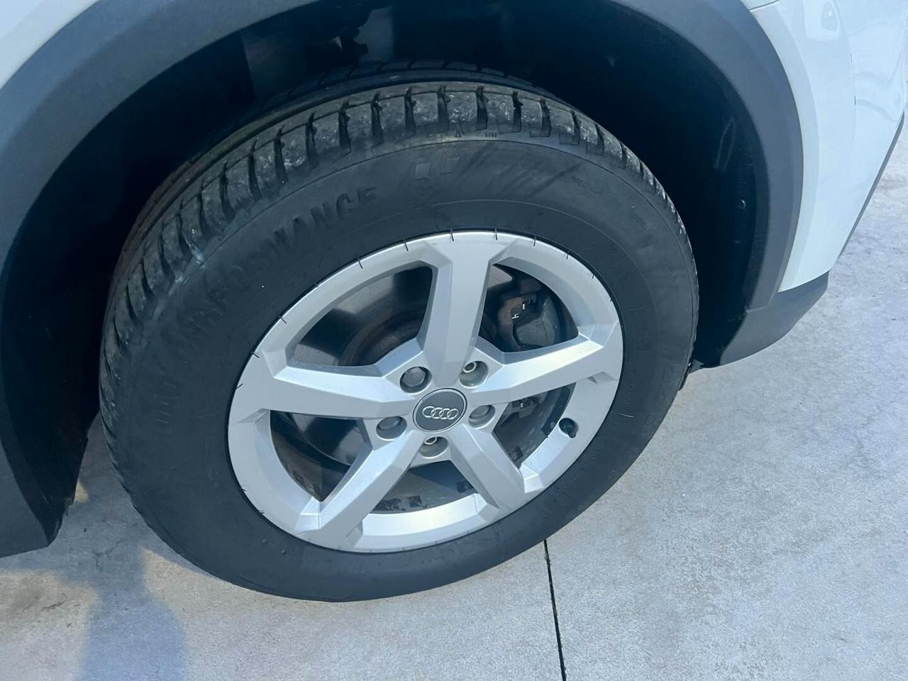 Audi Q2 1.6 TDI 116CV S tronic -PERLA-