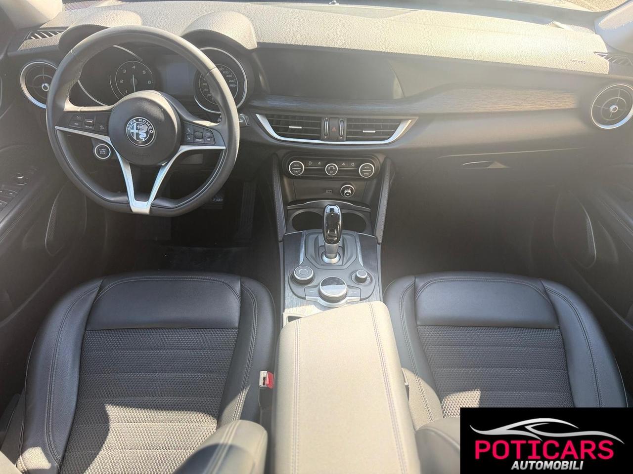 Alfa Romeo Stelvio 2.2 Turbodiesel 190 CV AT8 Q4 Business