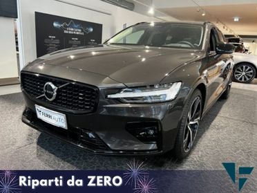 VOLVO V60 B4 (d) automatico Plus Dark