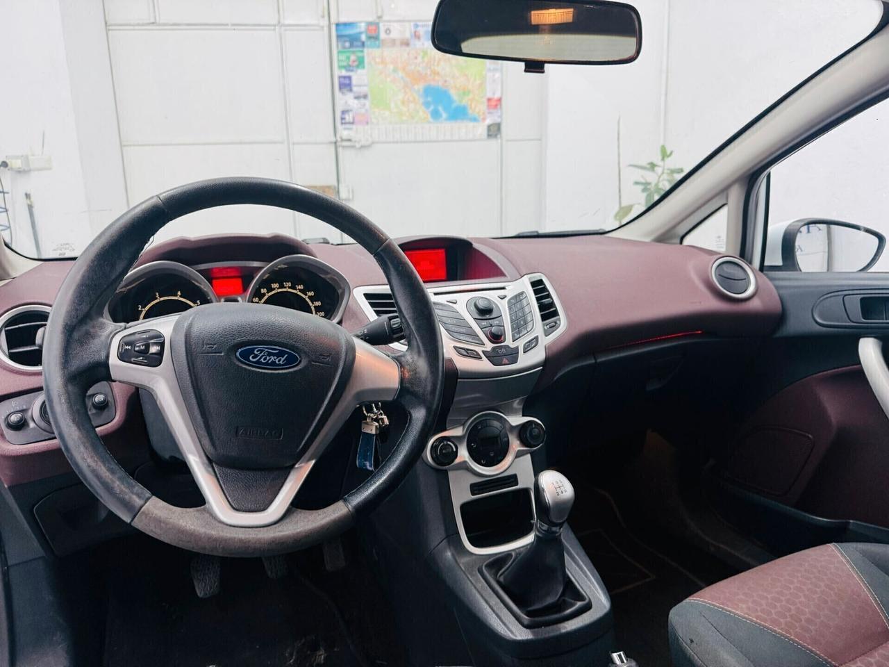 Ford Fiesta 1.2 82CV 3 porte Titanium