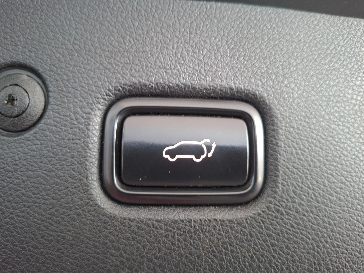 Kia Sportage AUTOMATICO / FULL OPTIONAL / GANCIO TRAINO / EURO 6B