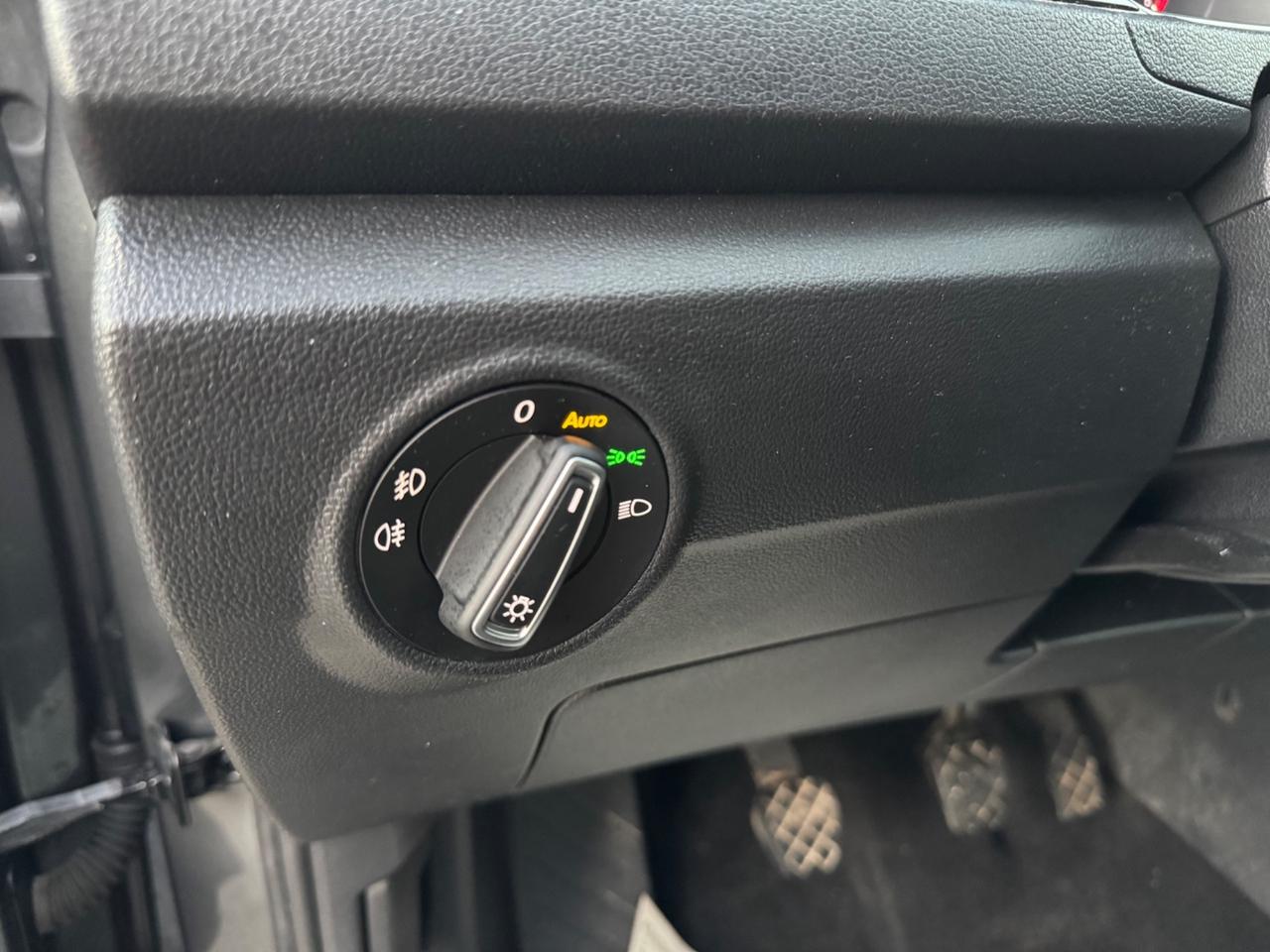 Volkswagen T-Roc 1.6 TDI Advanced Virtual cockpit car play