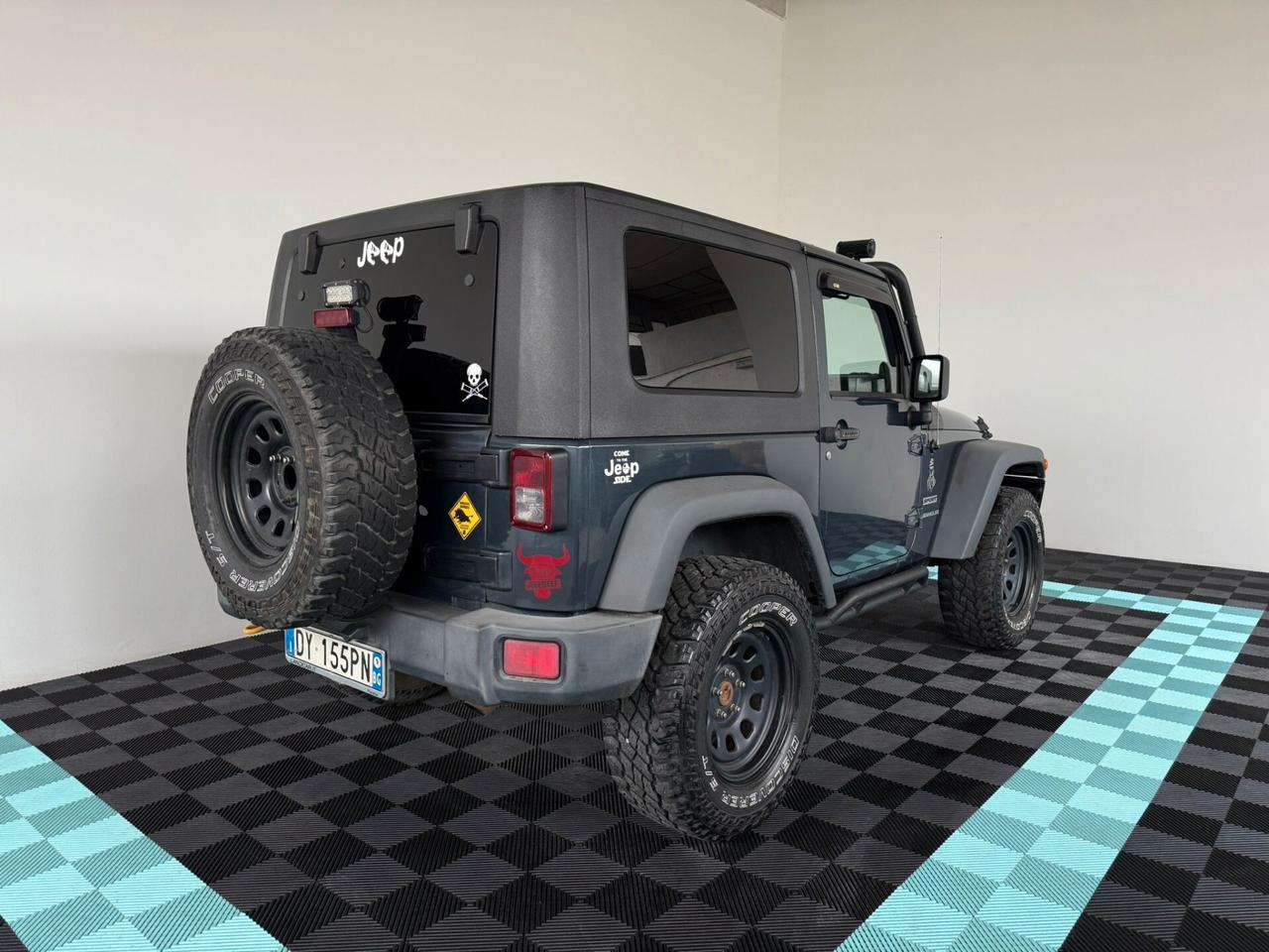 Jeep Wrangler 2.8 CRD Sport HARD TOP
