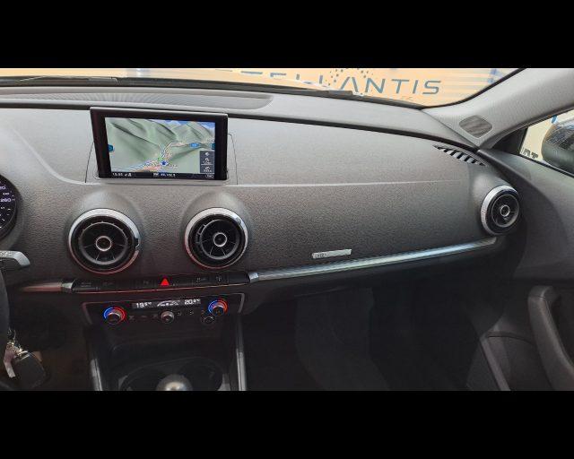 AUDI A3 1.6 tdi 110cv s-tronic