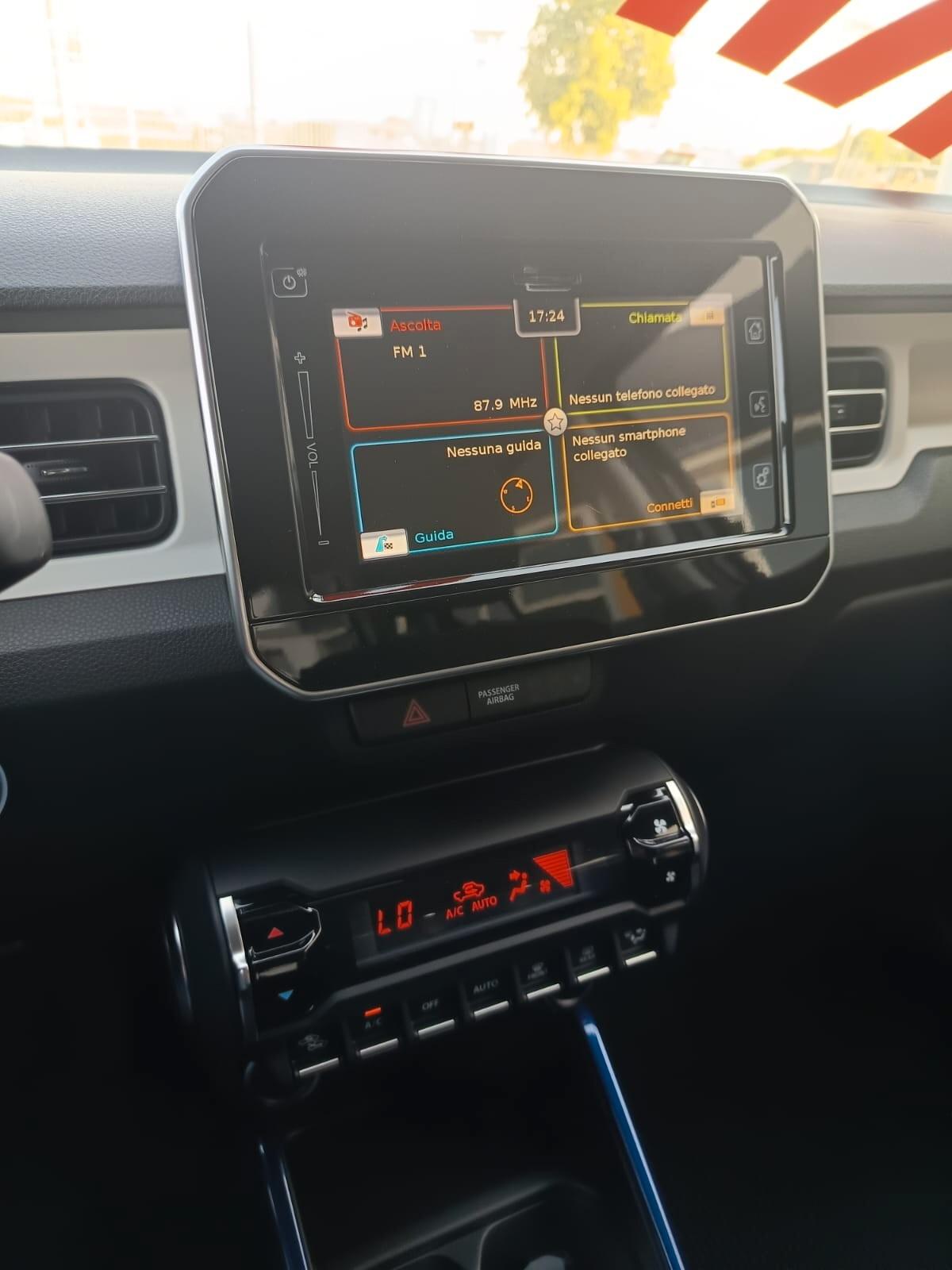 Suzuki Ignis 1.2 Hybrid Top