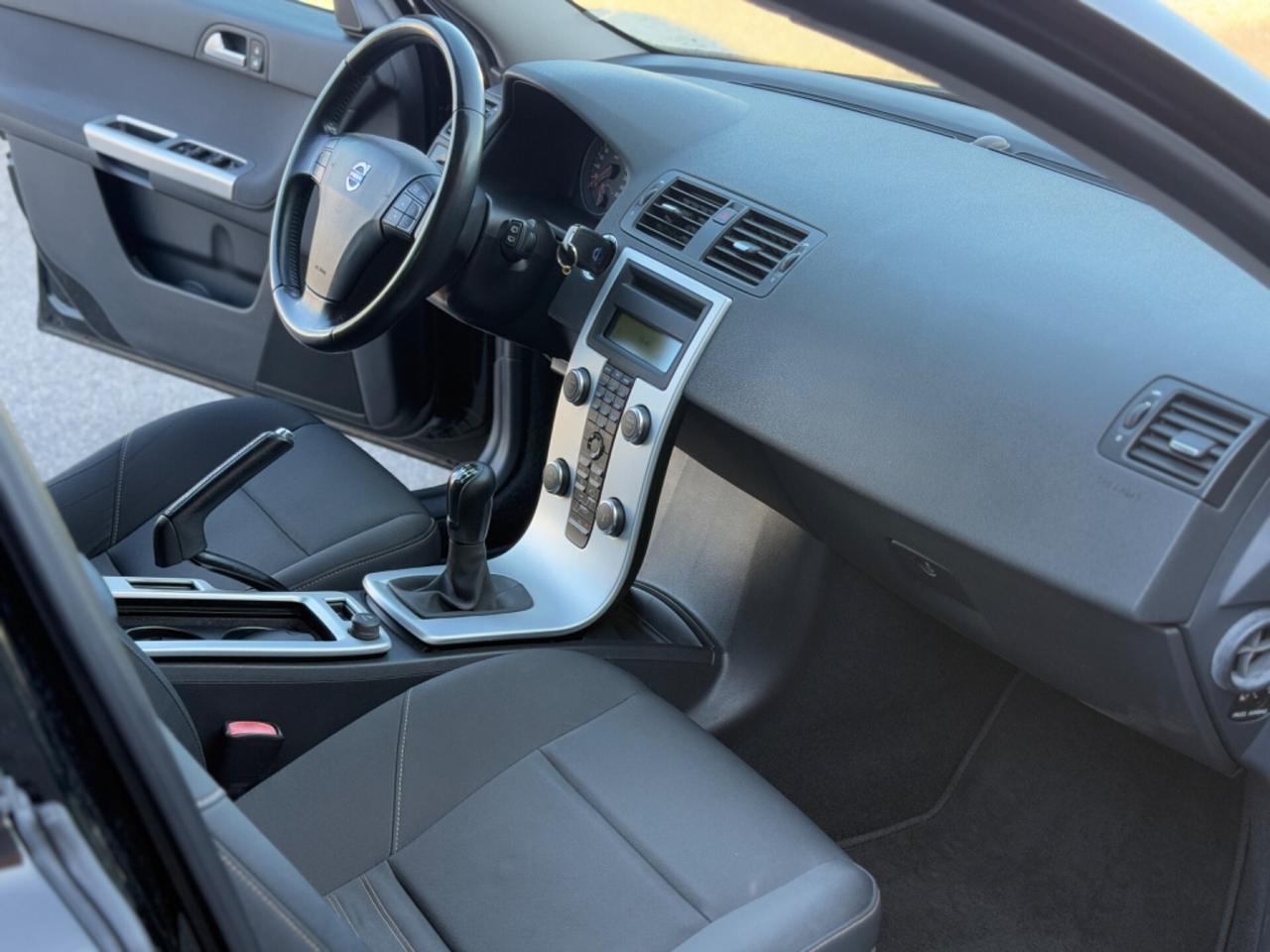 Volvo V50 1.6 d2 DISTRIBUZIONE FATTA! TUTTI I TAGLIANDI!