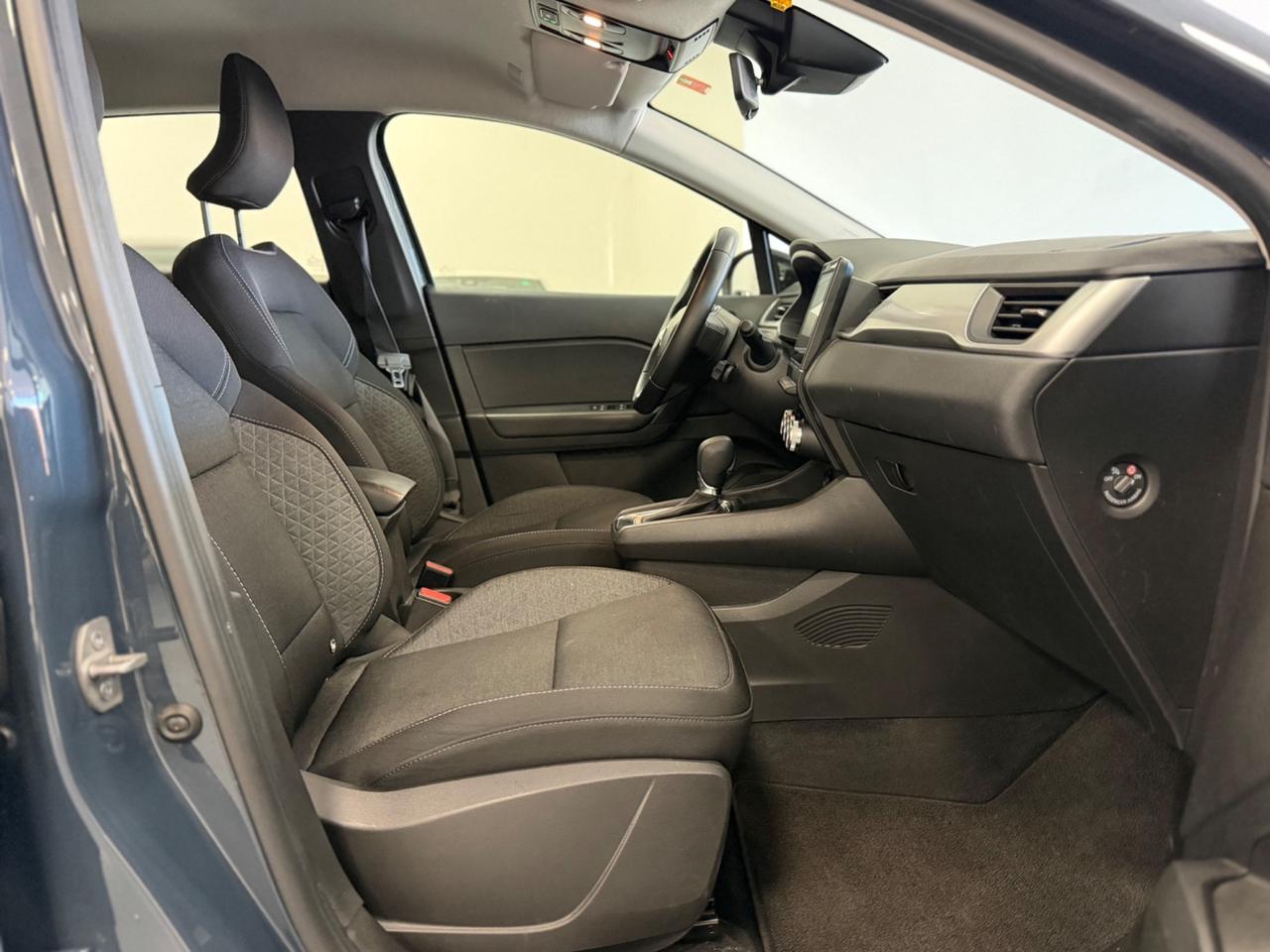 RENAULT CAPTUR 1.6 E-TECH HYBRID 145CV ANNO 2023 KM 99.000 CAMBIO AUTOMATICO