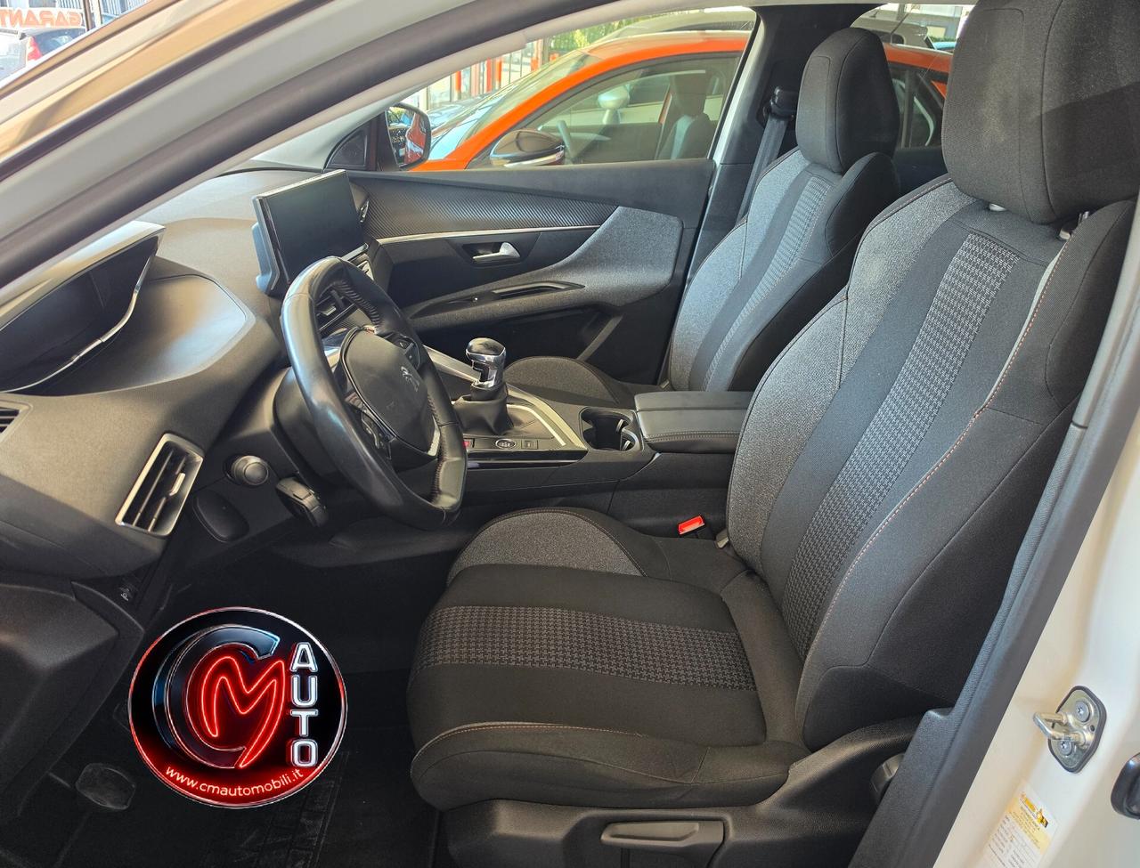 Peugeot 3008 BlueHDi 130 S&S Business