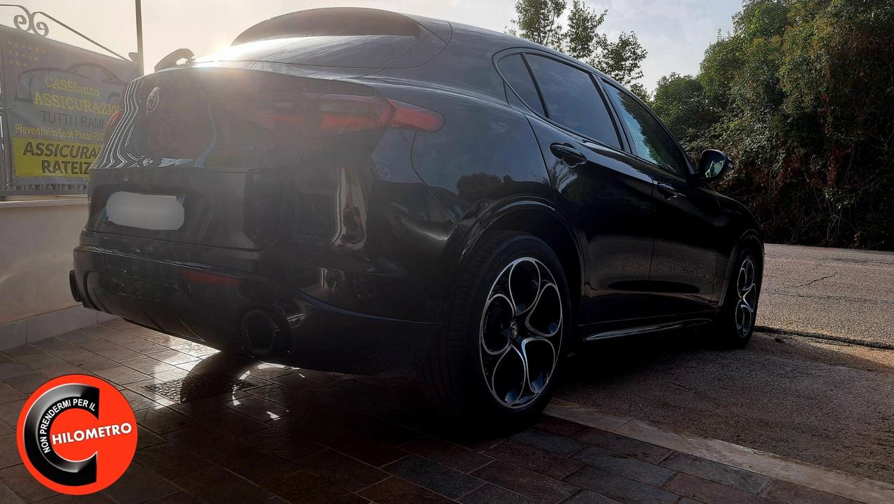 Stelvio 210 CV AT8 Q4 Veloce UNICOPRO FULL